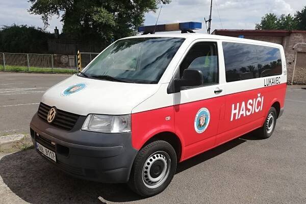 Hasiči převzali vůz od městské policie