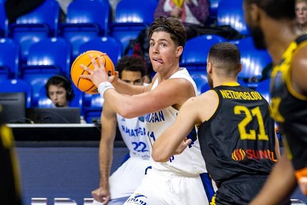 OBRAZEM: Liga mistrů v Opavě bavila. Drama pro Maccabi