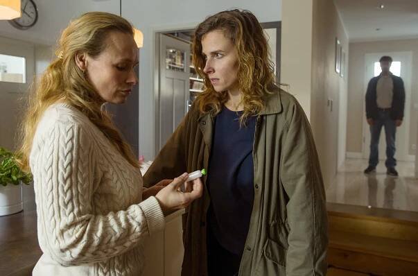Místo činu - Drážďany: Skrýš - Z filmu - Anja Schneider, Karin Hanczewski