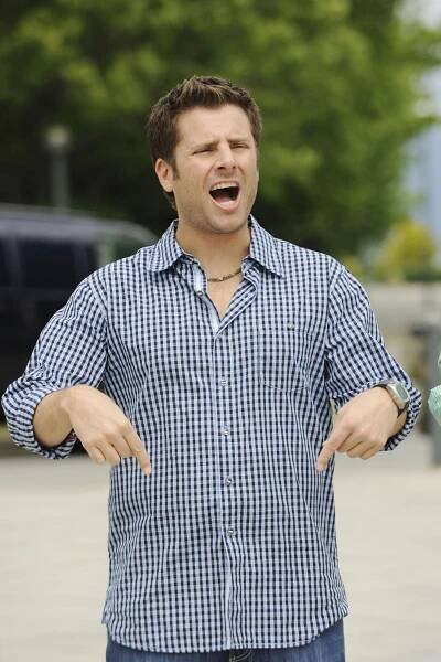 Agentura Jasno - Ďábel se skrývá v dívčím pokoji - Z filmu - James Roday Rodriguez