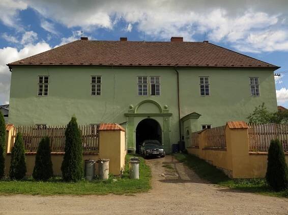 Nihošovice (zámek)