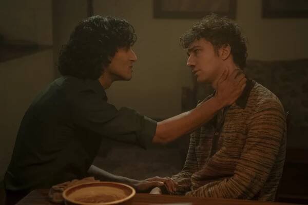 Assad Zaman, Luke Brandon Field - Interview with the Vampire - Don't Be Afraid, Just Start the Tape - Z filmu