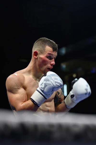 Get in the Ring 20 - dirksn