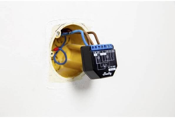 Shelly Shelly Plus 2PM spínací a měřicí aktor Wi-Fi, Bluetooth : Půhy.cz