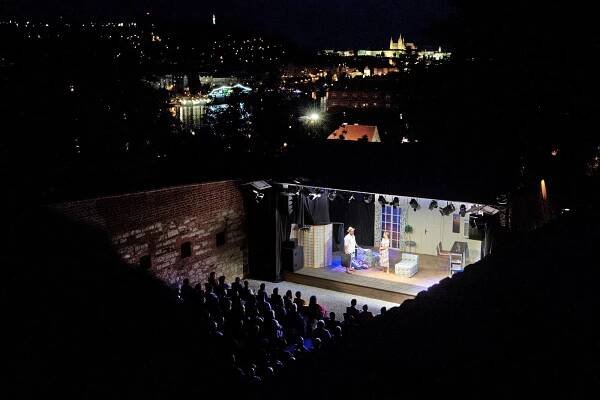OBRAZEM: Letní scéna nabídla čtyři duety Moniky Absolonové a Filipa Blažka