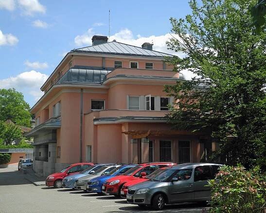 Soubor:Liberec-Villa-Stross-1.jpg