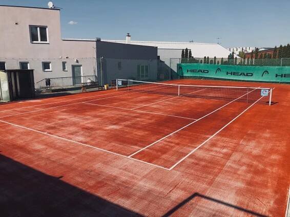 Tenis Centrum Lužiny - Tenisová škola SPIN