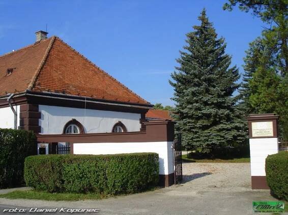 Nové Mesto nad Váhom - Informačný portál - Okres NM - Pamiatky