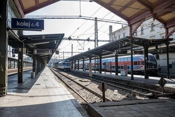 ČD na konci léta posílí spoje o desítky vozů. Kvůli vyššímu zájmu o cestování
