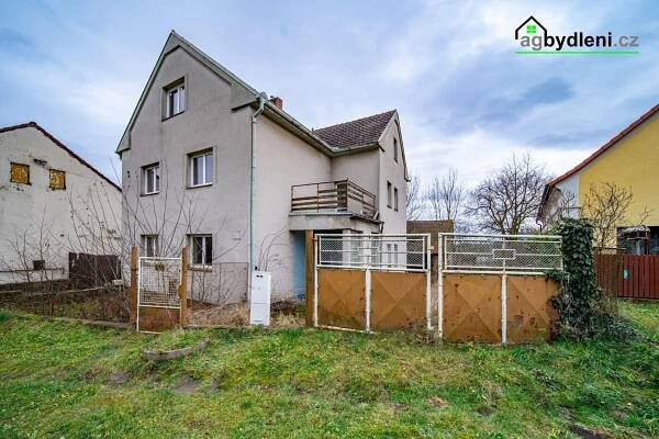 Prodej rodinného domu se zahradou a stodolou v obci Chlum, okres Plzeň - jih, 3 349 000 Kč