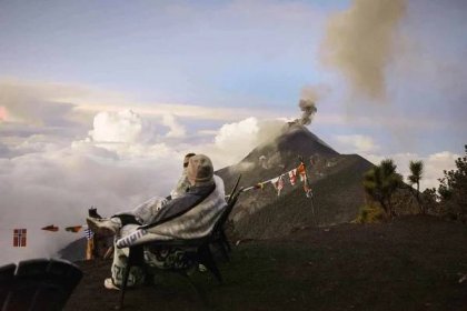 Acatenango Volcano Hike: Difficulty, Tips & What To Expect 35