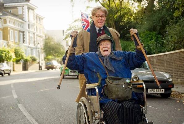 Dáma v dodávce - Z filmu - Alex Jennings, Maggie Smith