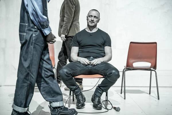 Zemřel herec Brian McCardie (†59), hvězda seriálu Line of Duty