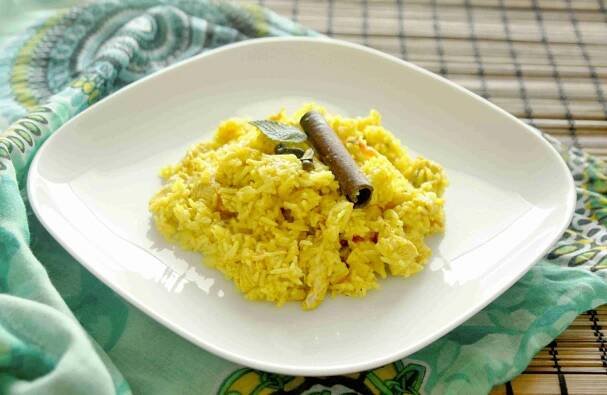 BIRYANI: Indická rýže s kuřecím masem - Ochutnejte svět
