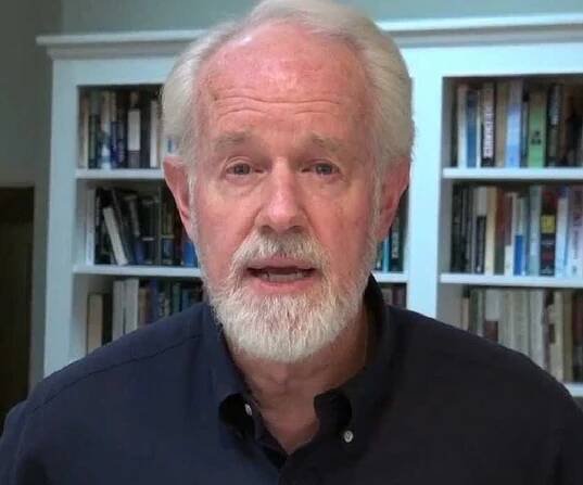 Mike Farrell Biography - Facts, Childhood, Family Life & Achievements