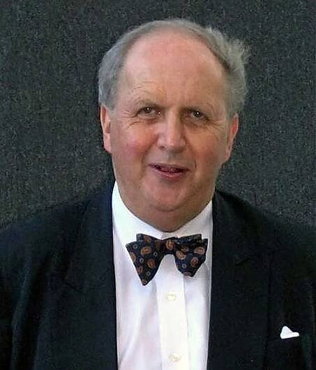 Alexander McCall Smith – Wikipedie