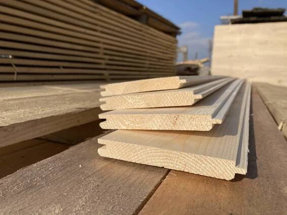 Obkladové palubky - 15×121 mm - různé délky