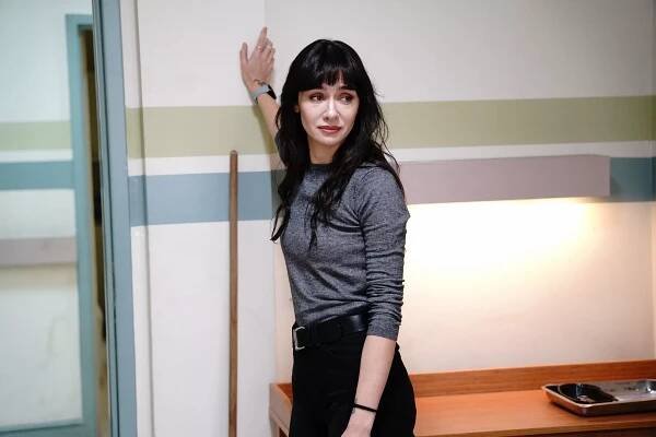 Bir Derdim Var - Episode 5 - Z filmu - Birce Akalay