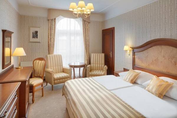 Hotel Nové Lázně - Mariánské Lázně | Lázně Travel