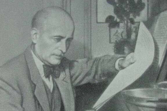Klasické tradice i moderní prvky, šarm a vtip. Tak lze charakterizovat hudbu Jacquese Iberta