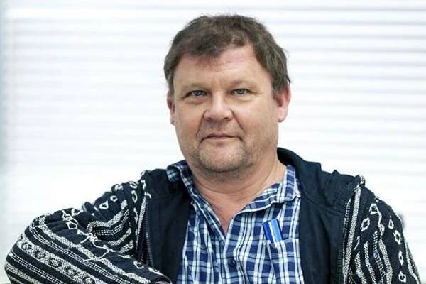 Kde je dnes konec Tomáši Juřičkovi ze seriálu Sanitka? Pracuje v dabingu, tyto hvězdy mluví jeho hlasem