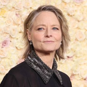 Jodie Foster, Ascendant at 61, Reckons With Her Complex Mother’s Ghost