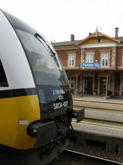 Jednotka SA134 ve stanici Trutnov hl.n., foto: GW Train Regio