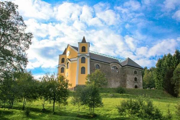 Unikátní Kostel Neratov - Bartošovice v Orlických horách
