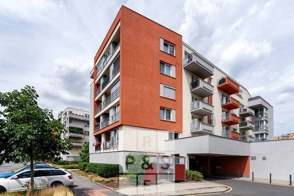 Prodej byty 1+kk, 35,2 m2 , balkon 7,1m2 - Praha - Stodůlky, obrázek č.1