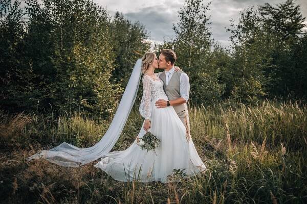 Svatební focení Lipník nad Bečvou V-Podhoří Fotograf Radek Janásek • Firmy.cz