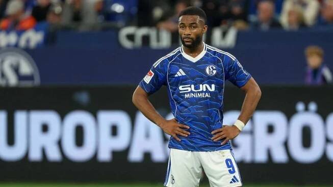 Offensiv zu harmlos: Moussa Sylla und Schalke fanden gegen Kiel kein Durchkommen.