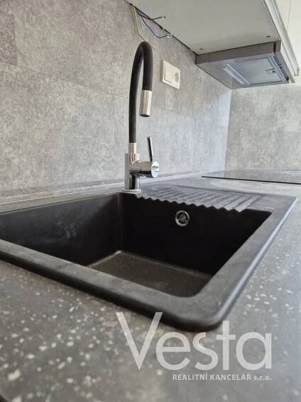 Prodej bytu 2+1 49 m², Teplická, Děčín - Děčín IX-Bynov