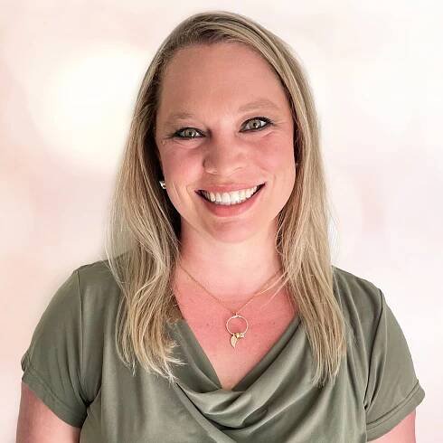 Annie Gasparro — Editor at The Wall Street Journal