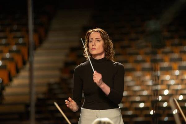 Maren Eggert on the set of Kein Wort (2023).