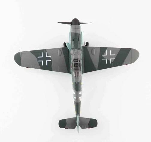 Hobby Master - Messerschmitt Bf 109G-6 , ‚1‘ (W.Nr.20499) „Karaya" Oblt. Erich Hartmann 9./JG 52 (Jagdgeschwader 52) Luftwaffe 1943 - Image 5