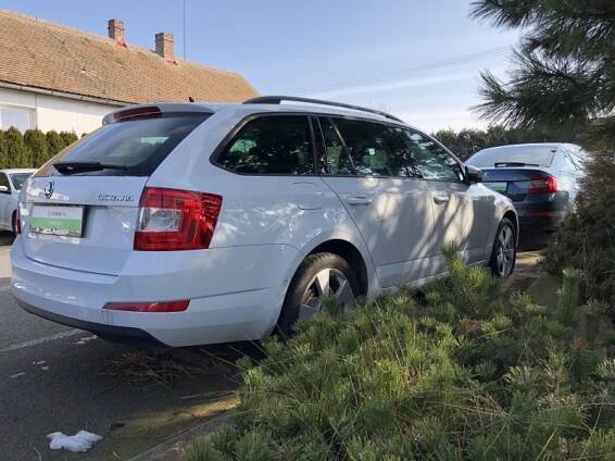 prodej ojetých vozů škoda plus (6)