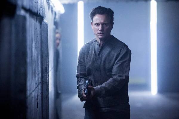 Divergence - Z filmu - Tony Goldwyn