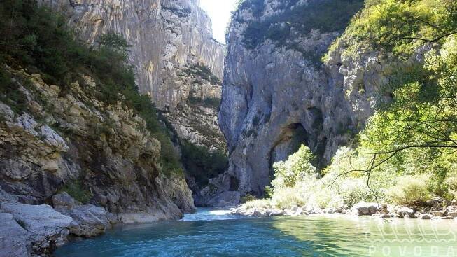 Zájezd 25Z053 Po řekách FRANCOUZSKÝCH ALP až do Grand canyonu du Verdon - CK Povoda