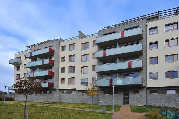 Prodej bytu 3+kk 75 m² Československého exilu, Praha 12 Modřany (zrealizováno) - Lenka Vejdovská
