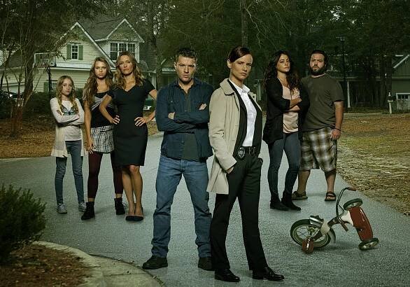 Belle Shouse, Indiana Evans, KaDee Strickland, Ryan Phillippe, Juliette Lewis, Natalie Martinez, Dan Fogler - Tajnosti a lži - Promo