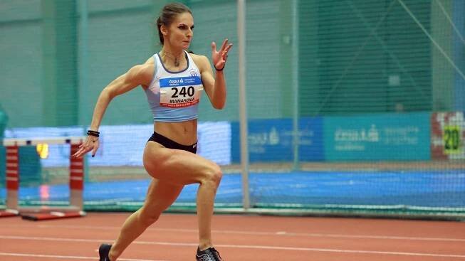Maňasová v Ostravě dvakrát posunula český rekord a má lístek do Glasgow. Jsem happy, jak dva grepy