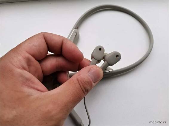 Sluchátka Sony WI-1000XM2: supertiché špunty, které neztratíte [recenze] – Mobinfo.cz