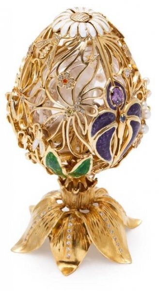 Originální klenot na téma Jaro se stříbrnou mincí Gustav Fabergé proof | Česká mincovna