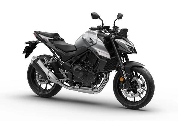 Honda CB750 Hornet 2025 Digital Silver Metallic