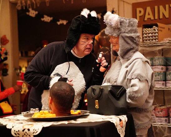 Farma na spadnutí - Scare Night - Z filmu - Jim O’Heir, Nancy Lenehan