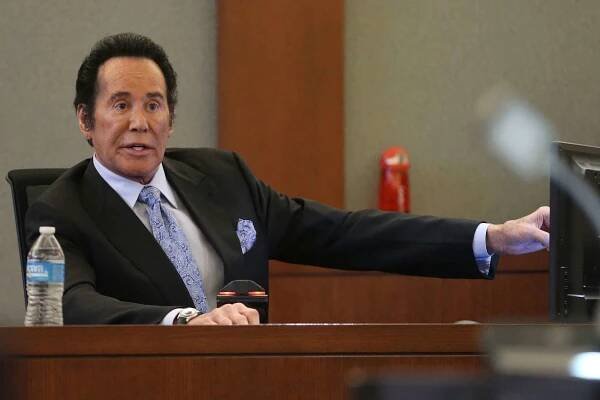 Wayne Newton