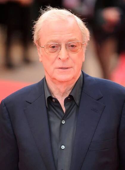 Ve filmu Jan Žižka si zahraje Michael Caine, ztvární důvěrníka krále Václava IV.