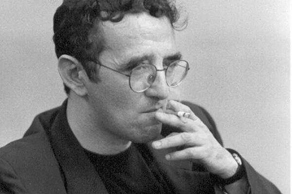Divoký Roberto Bolaño v Amuletu dále pátrá po povaze moci