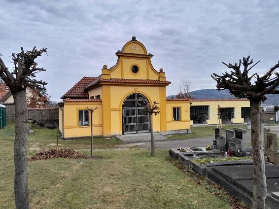 Fotogaléria • Hřbitov Králův Dvůr (Cintorín) • Mapy.com