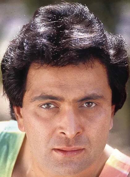 Rishi kapoor : Net Worth, Height, Weight, Age, Affairs, Wiki, Facts and Figures 3